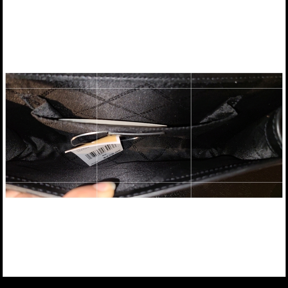BNWT Michael Kors leather envelope clutch - Picture 7 of 8